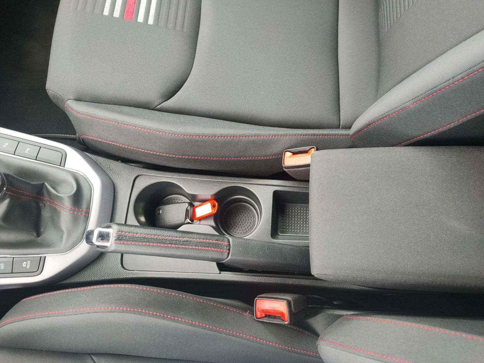 SEAT ARONA FR