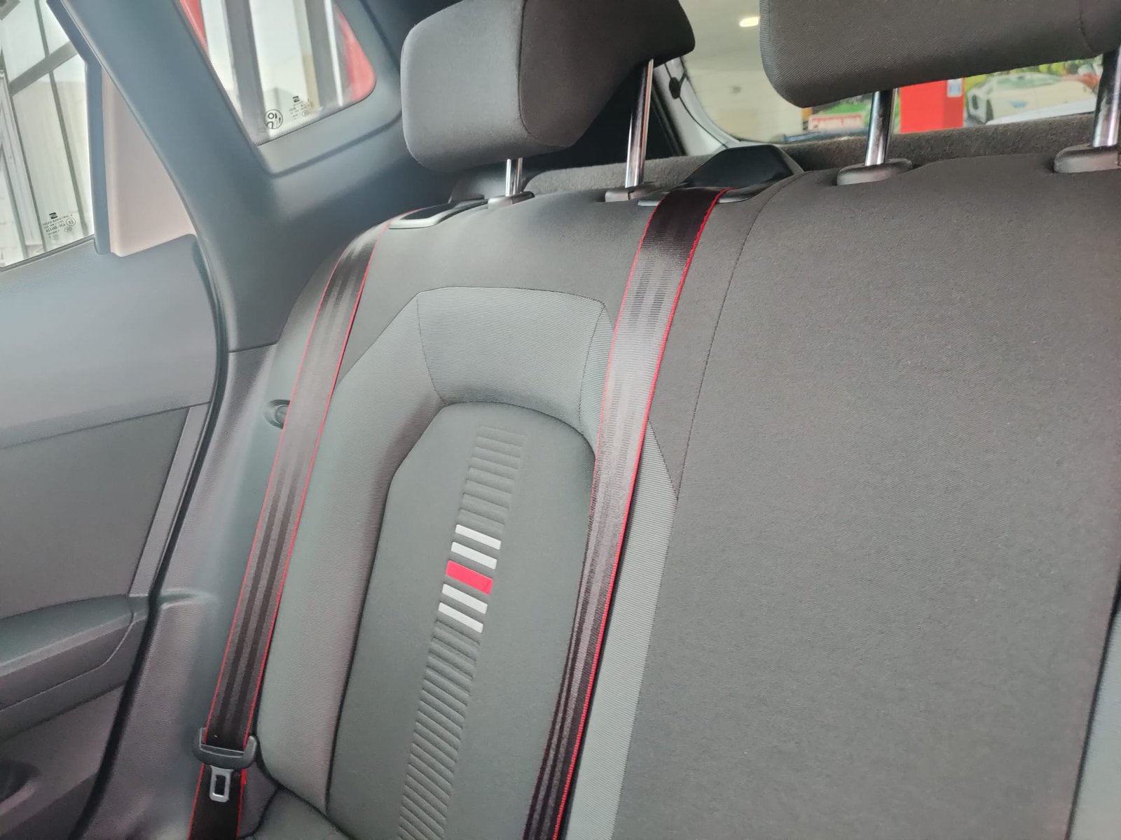 SEAT ARONA FR