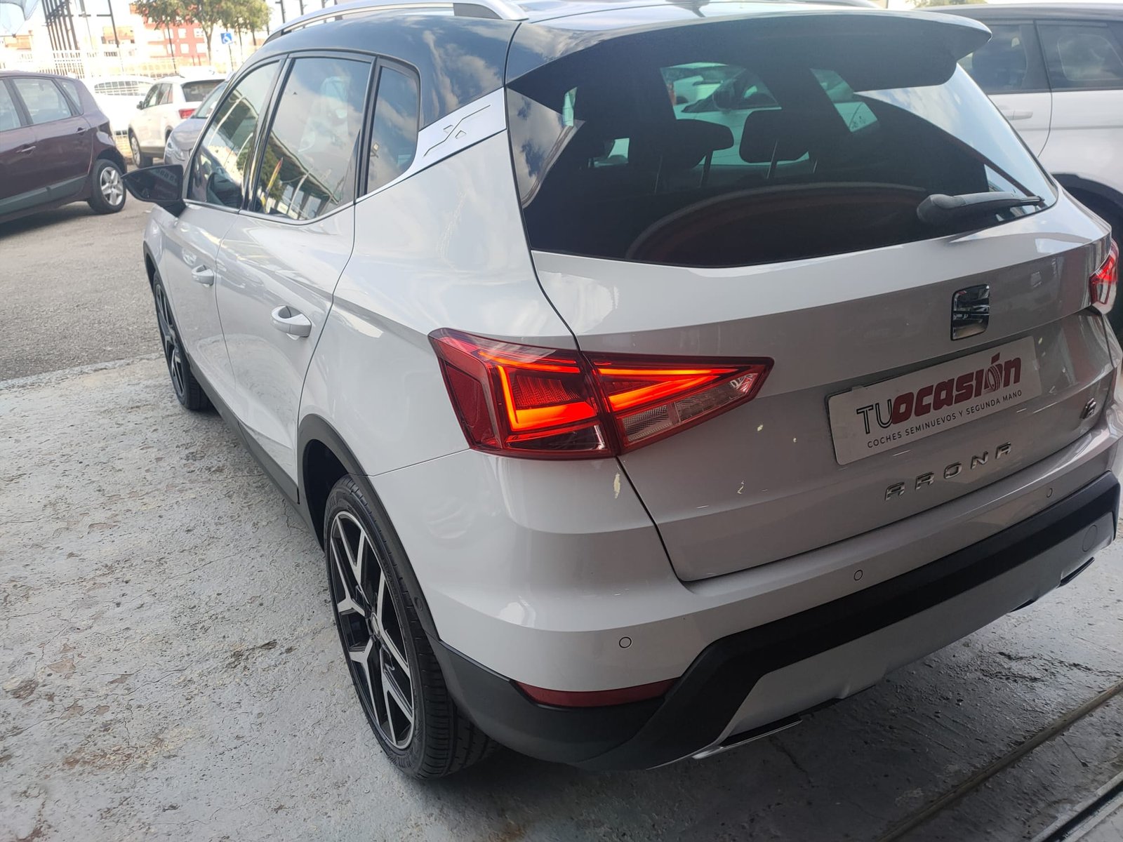 SEAT ARONA FR