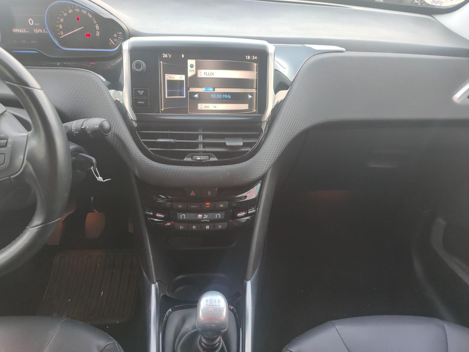 PEUGEOT 2008 ALLURE e-HDI