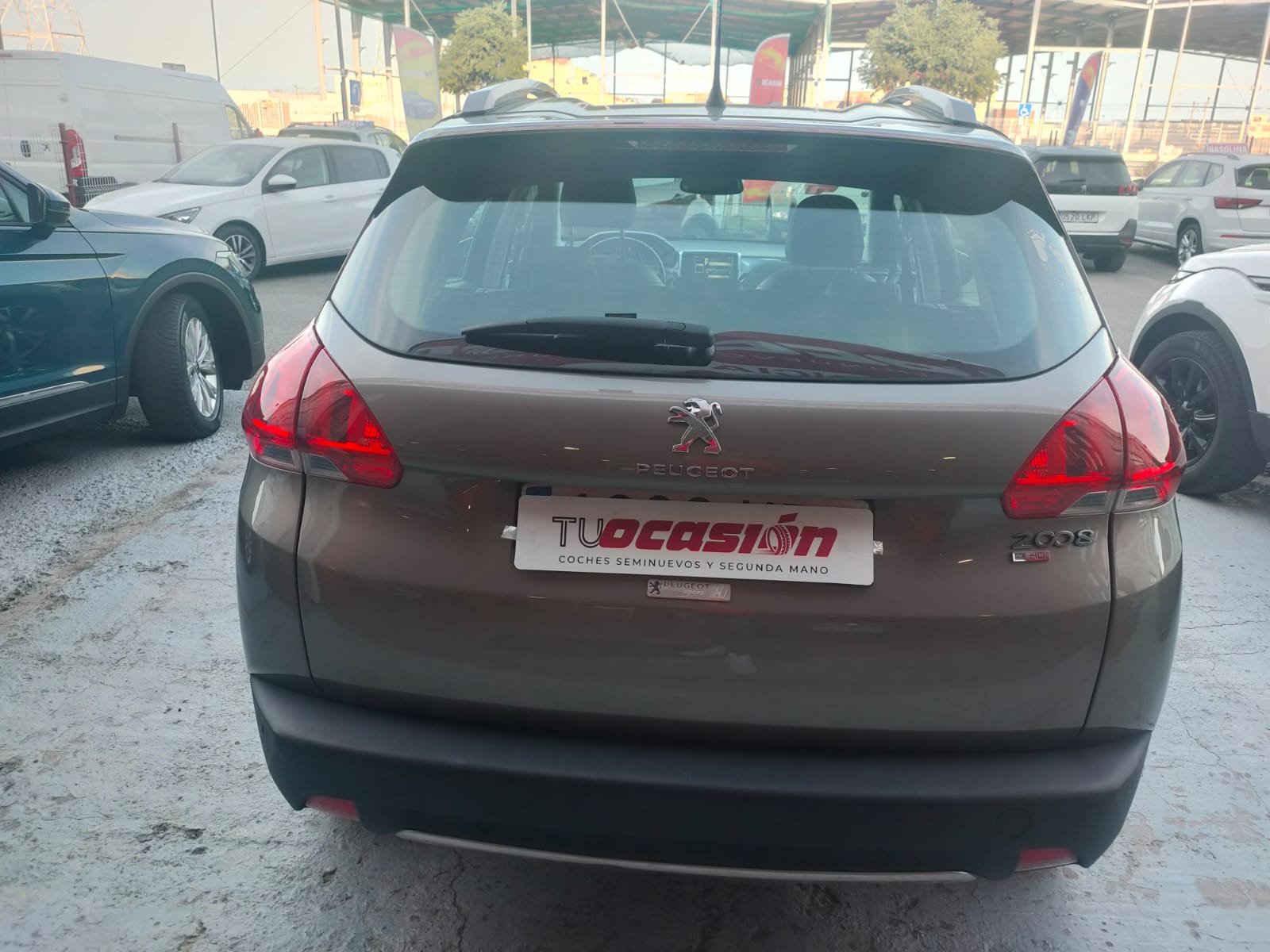 PEUGEOT 2008 ALLURE e-HDI