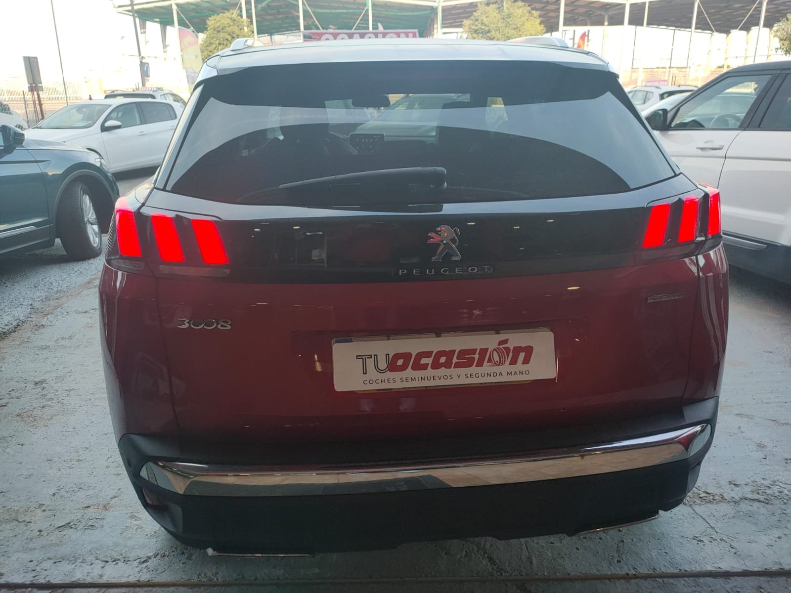 PEUGEOT 3008 GT LINE