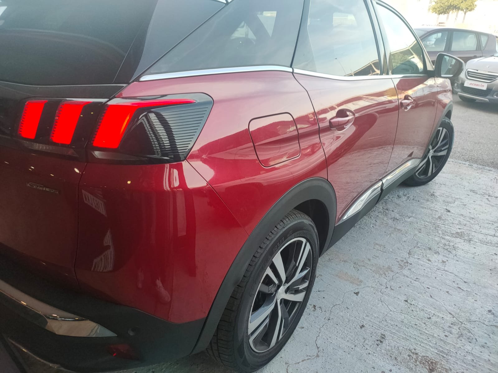 PEUGEOT 3008 GT LINE