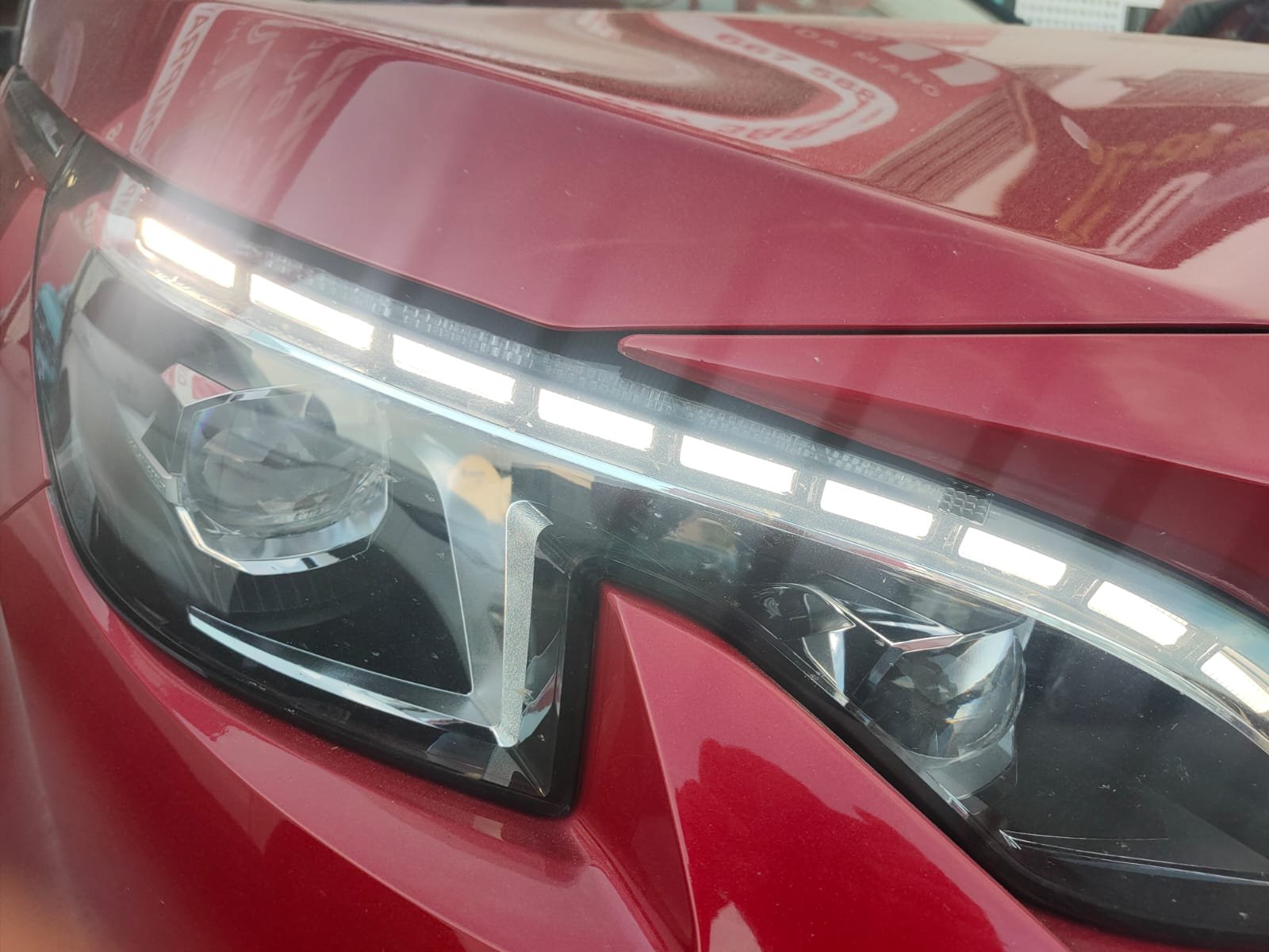 PEUGEOT 3008 GT LINE