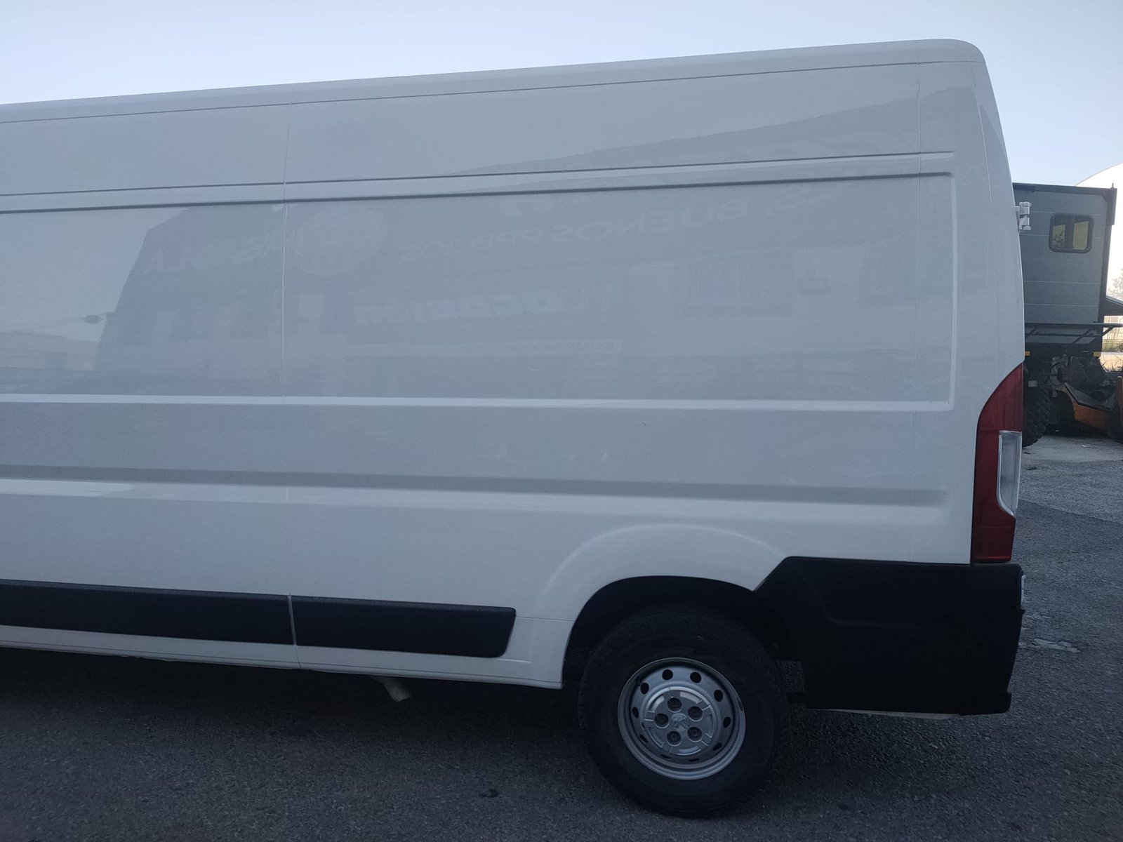 PEUGEOT BOXER