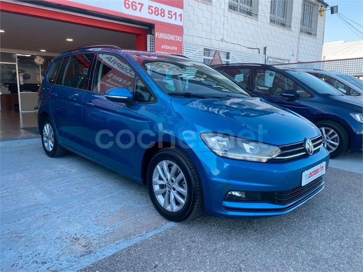 VOLKSWAGEN Touran Business Navi 1.6 TDI