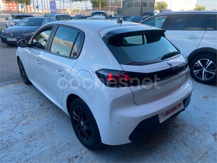 PEUGEOT 208 PureTech Active Pack