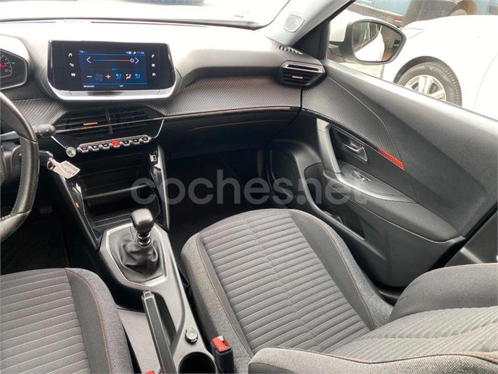 PEUGEOT 2008 Active BlueHDI