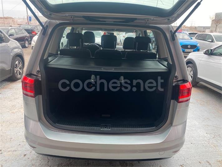 VOLKSWAGEN Touran Business Navi 2.0 TDI