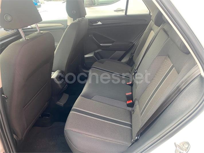 VOLKSWAGEN T-Roc Advance 2.0 TDI