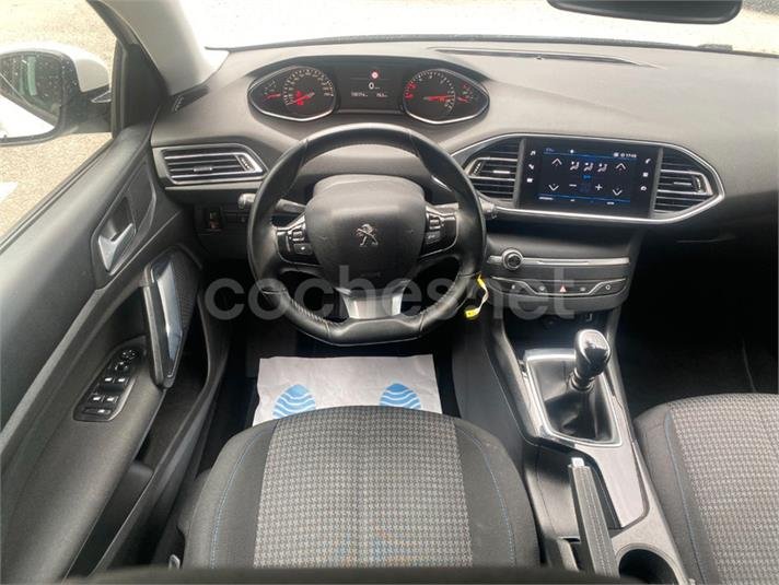 PEUGEOT 308 Style BlueHDi 130 SS