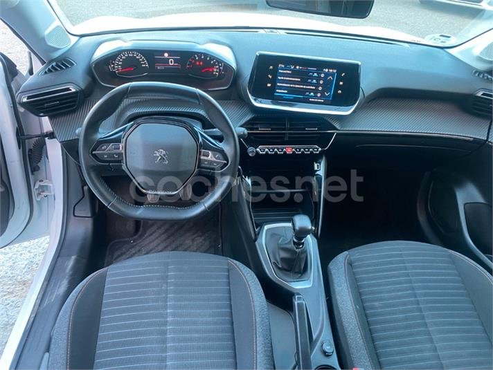 PEUGEOT 208 PureTech Active Pack