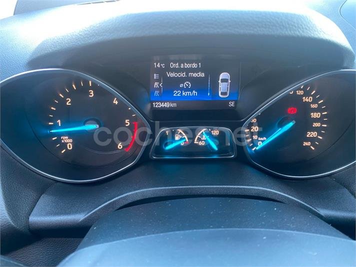 FORD Kuga 2.0 TDCi 4x2 ASS Trend
