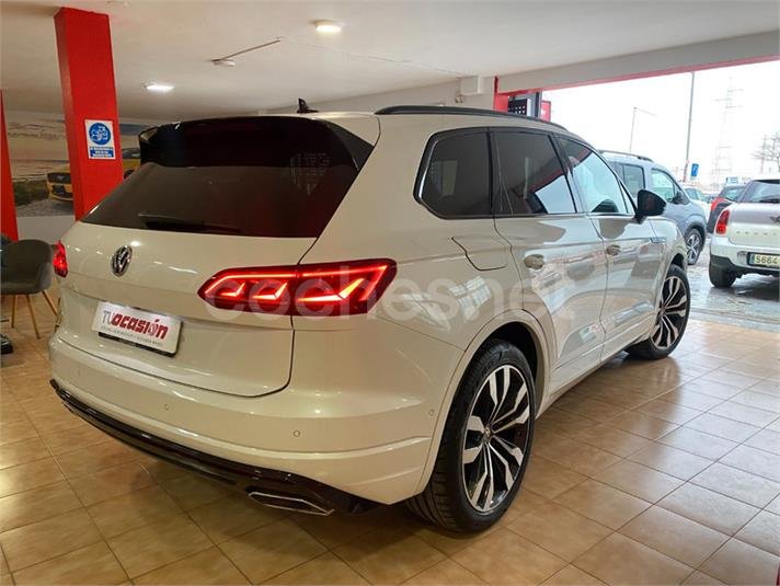 VOLKSWAGEN Touareg RLine 3.0 TDI Tip 4Motion
