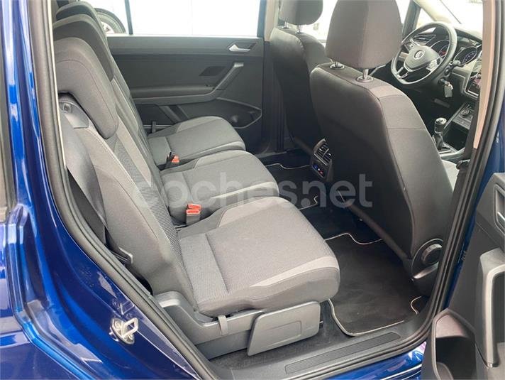 VOLKSWAGEN Touran Business Navi 1.6 TDI BMT