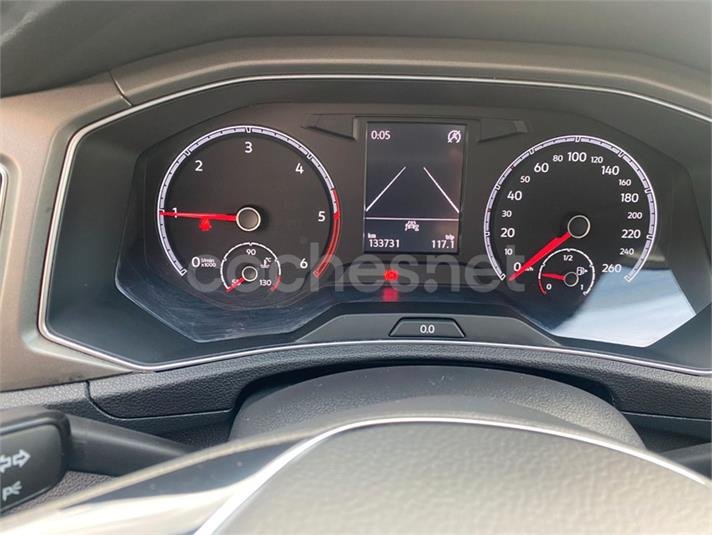 VOLKSWAGEN T-Roc Advance 2.0 TDI
