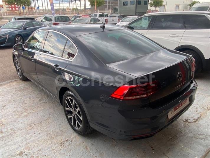 VOLKSWAGEN Passat Executive 2.0 TDI