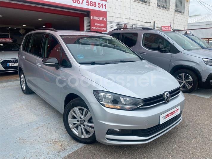 VOLKSWAGEN Touran Business Navi 2.0 TDI