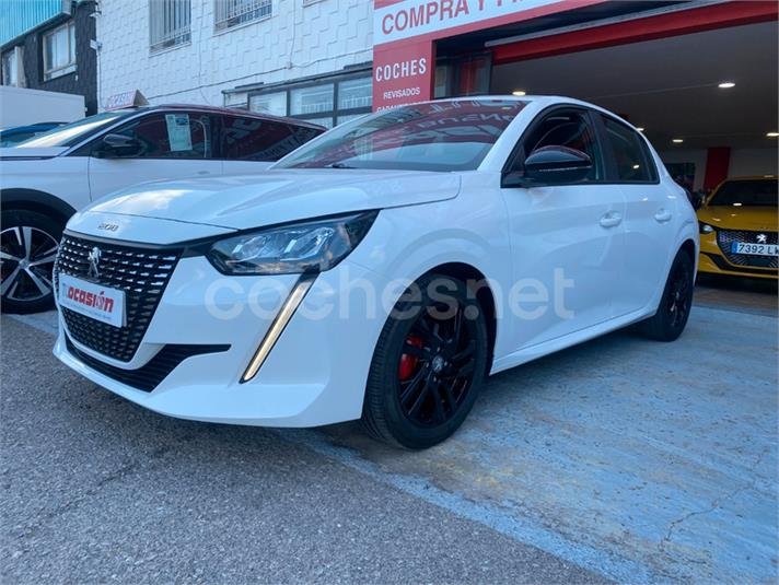PEUGEOT 208 PureTech Active Pack