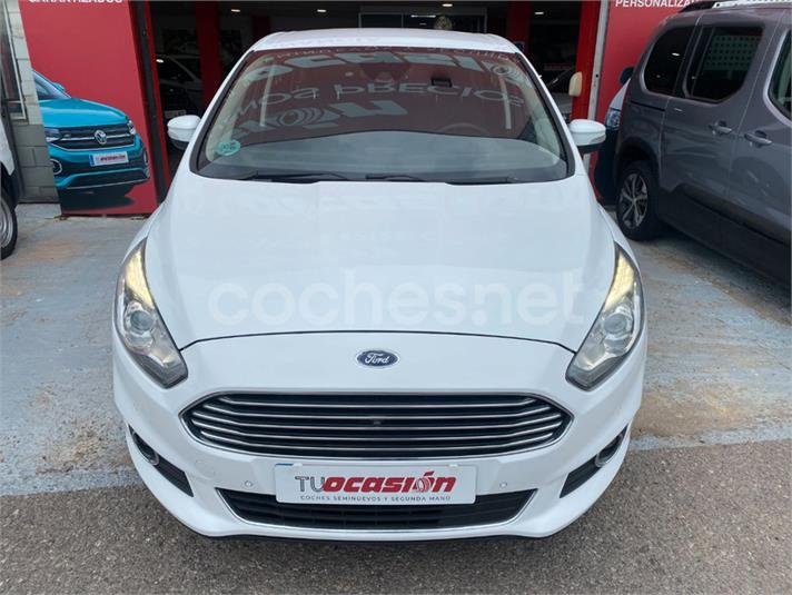 FORD S-MAX 2.0 TDCi Titanium
