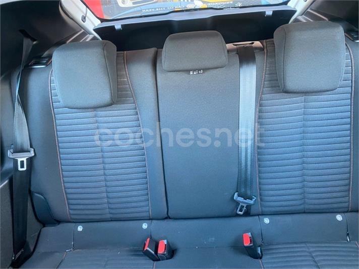 PEUGEOT 208 PureTech Active Pack
