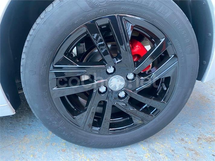 PEUGEOT 208 PureTech Active Pack