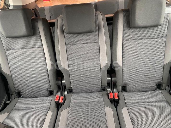 VOLKSWAGEN Touran Business Navi 1.6 TDI BMT