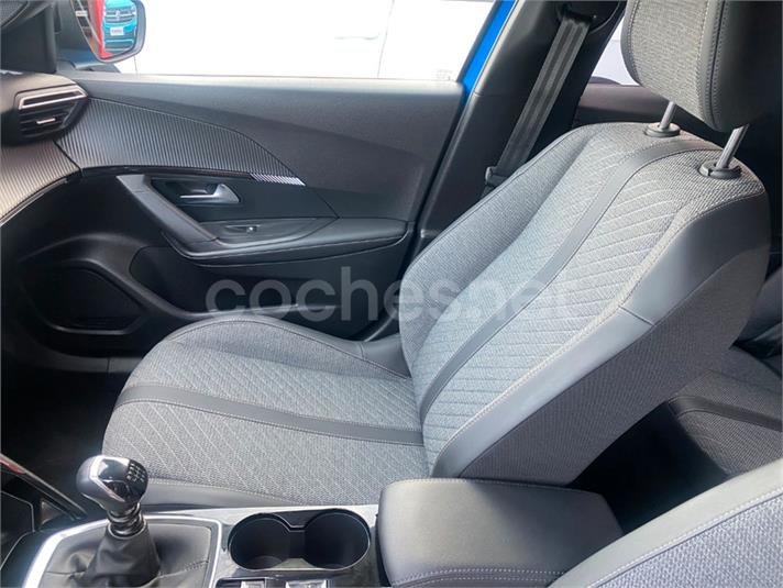 PEUGEOT 2008 Style Puretech 100 SS 6 Vel. MAN