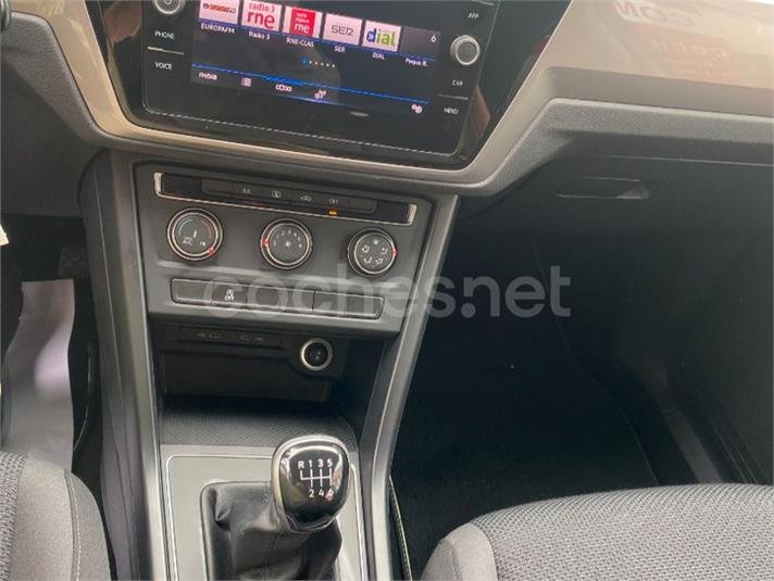 VOLKSWAGEN Touran Business Navi 2.0 TDI