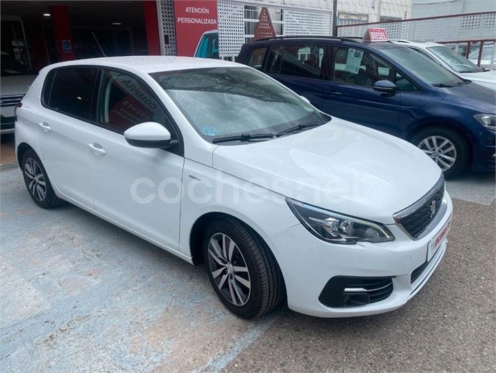 PEUGEOT 308 Style BlueHDi 130 SS