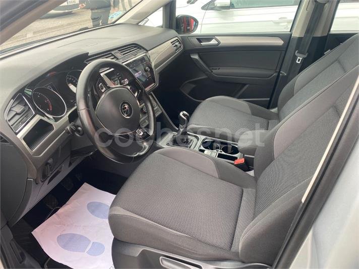 VOLKSWAGEN Touran Business Navi 2.0 TDI
