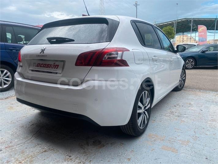 PEUGEOT 308 Style BlueHDi 130 SS