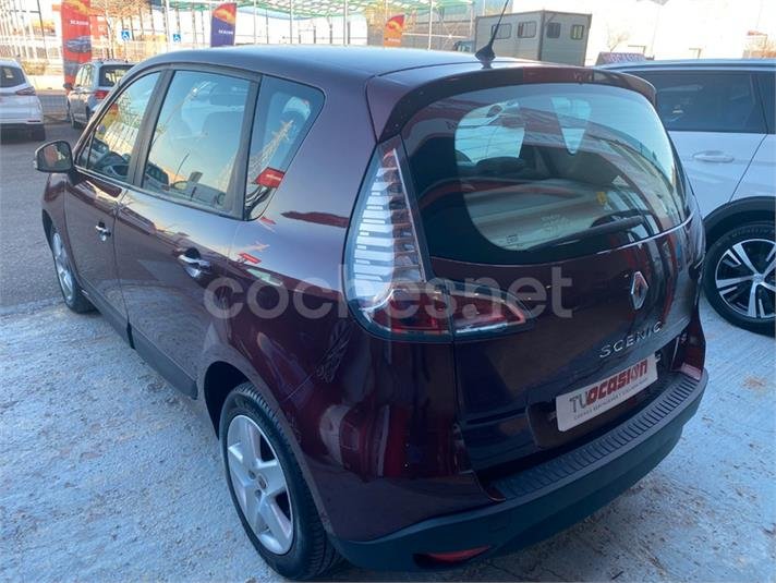 RENAULT Scénic Authentique dCi 95 eco2