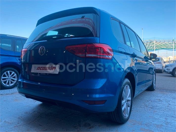 VOLKSWAGEN Touran Business Navi 1.6 TDI