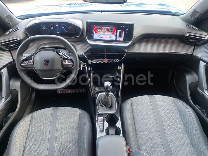 PEUGEOT 2008 Style Puretech 100 SS 6 Vel. MAN