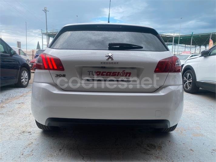 PEUGEOT 308 Style BlueHDi 130 SS