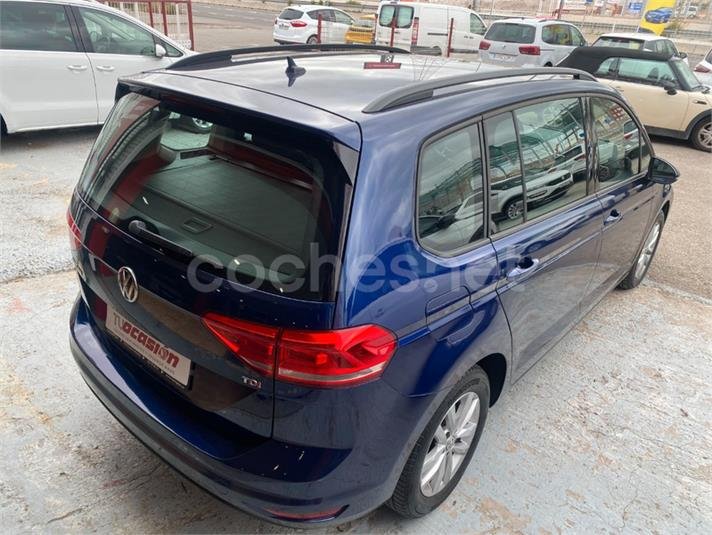 VOLKSWAGEN Touran Business Navi 1.6 TDI BMT