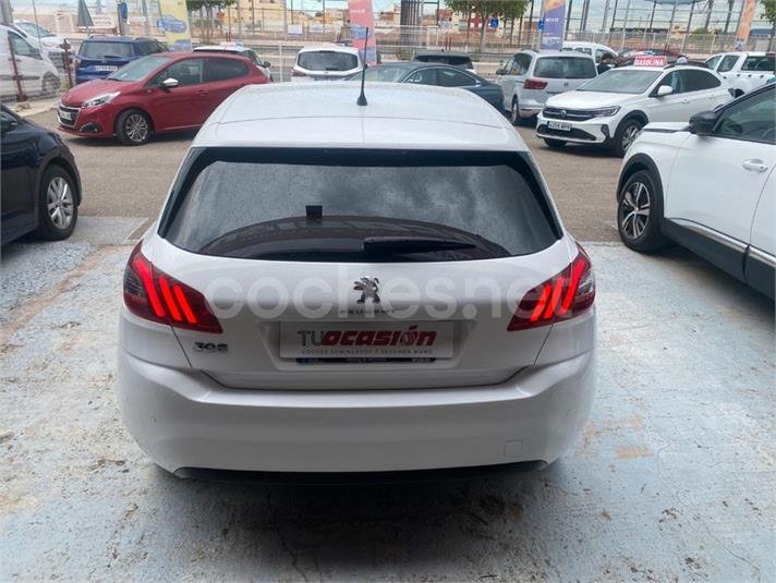 PEUGEOT 308 Style BlueHDi 130 SS