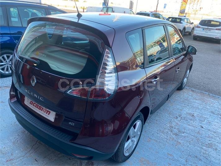 RENAULT Scénic Authentique dCi 95 eco2