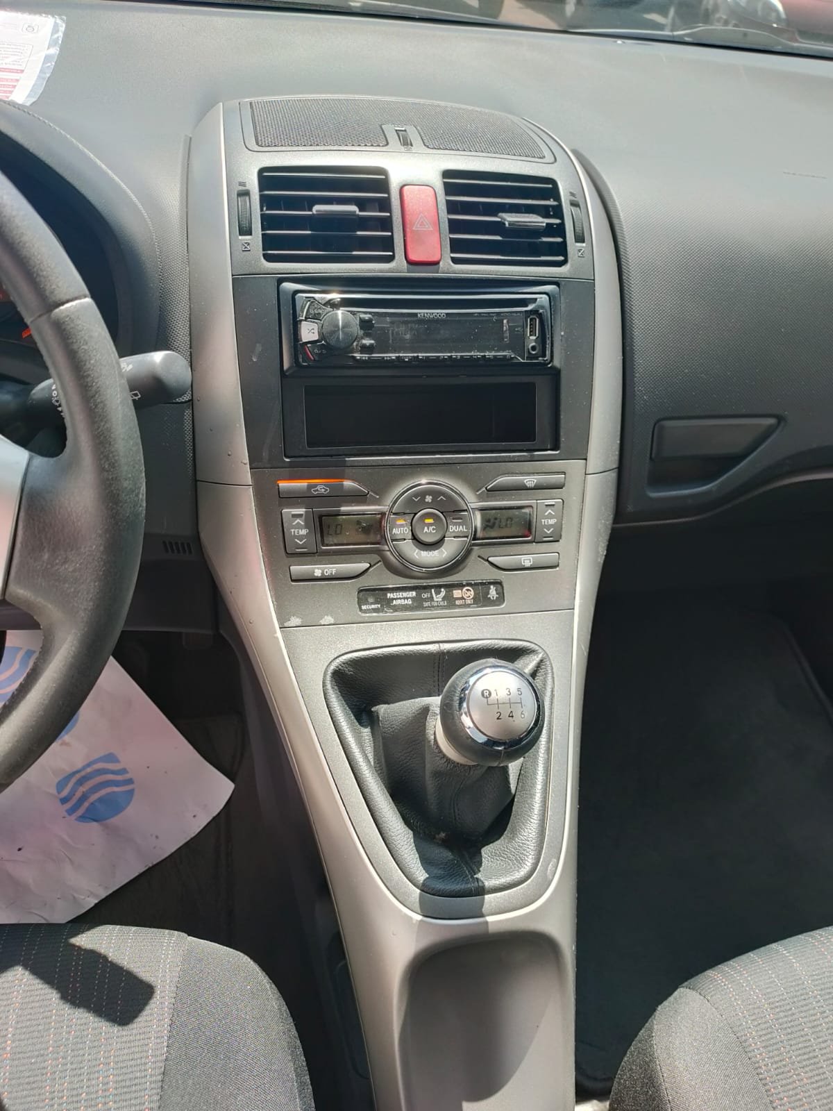 TOYOTA Auris Active