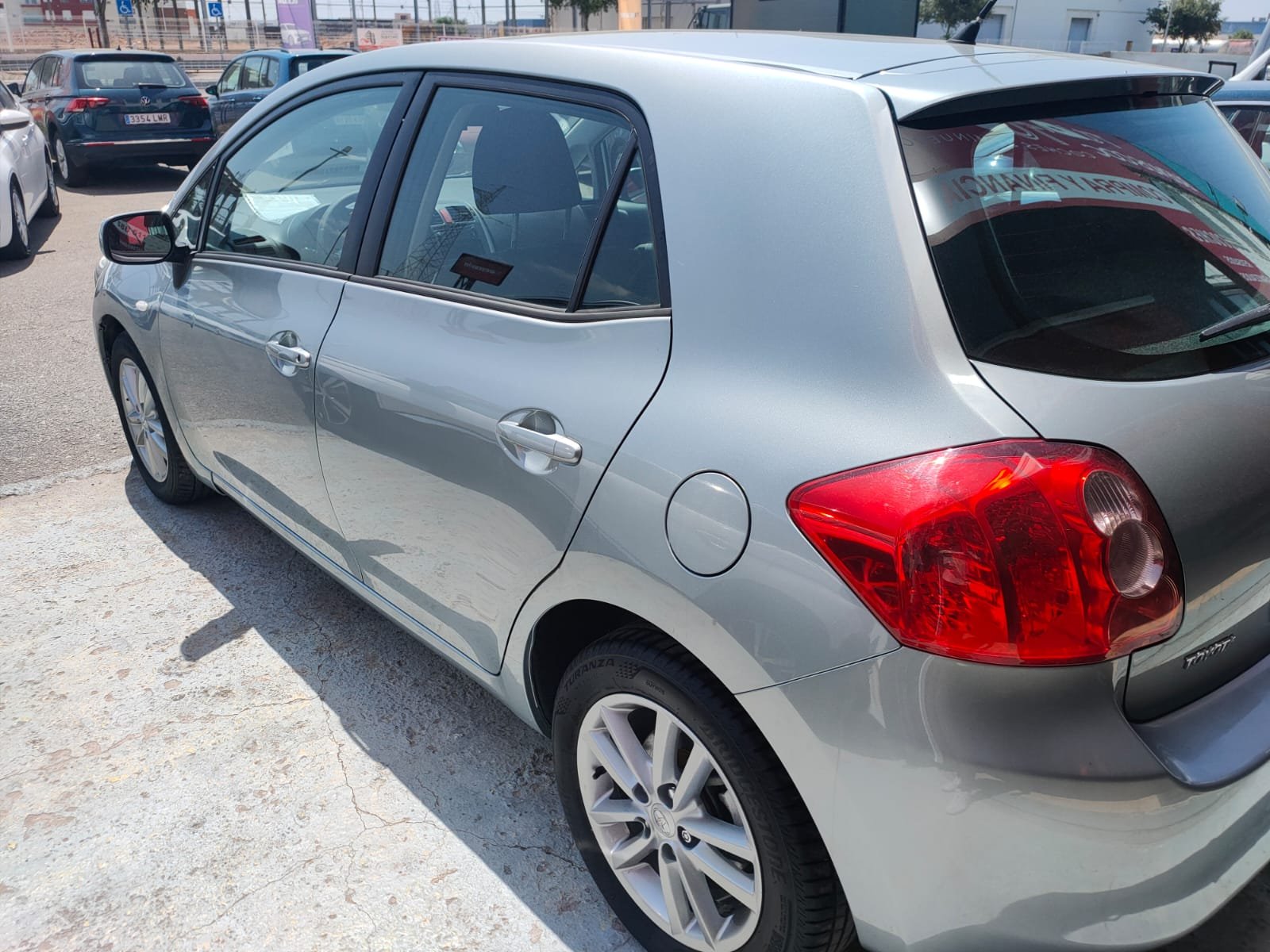 TOYOTA Auris Active