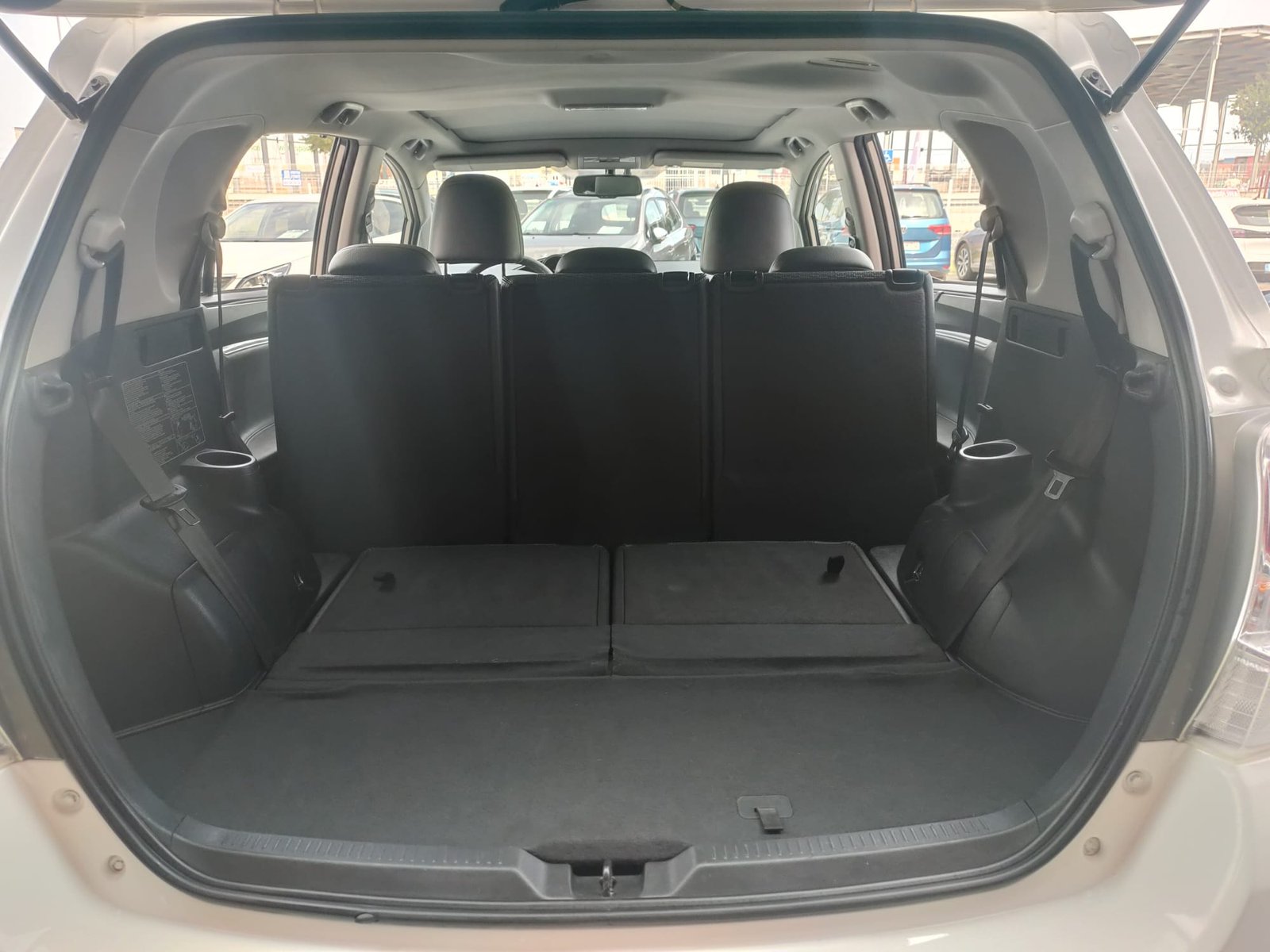 TOYOTA VERSO