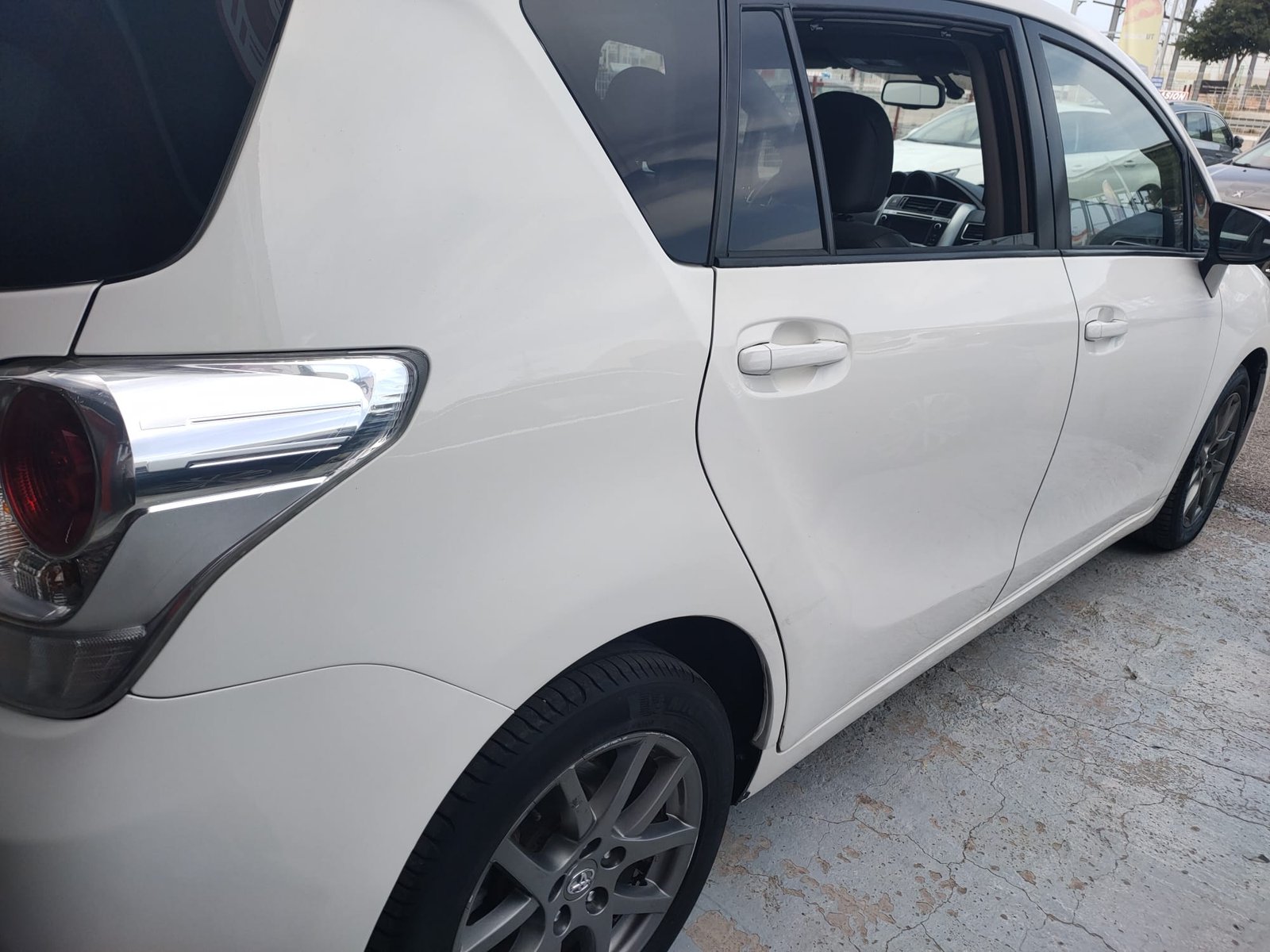 TOYOTA VERSO