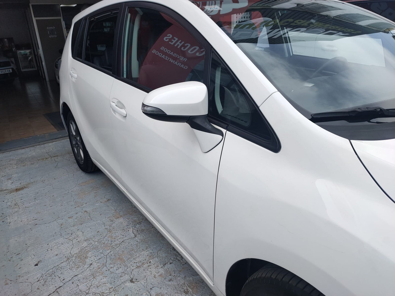 TOYOTA VERSO