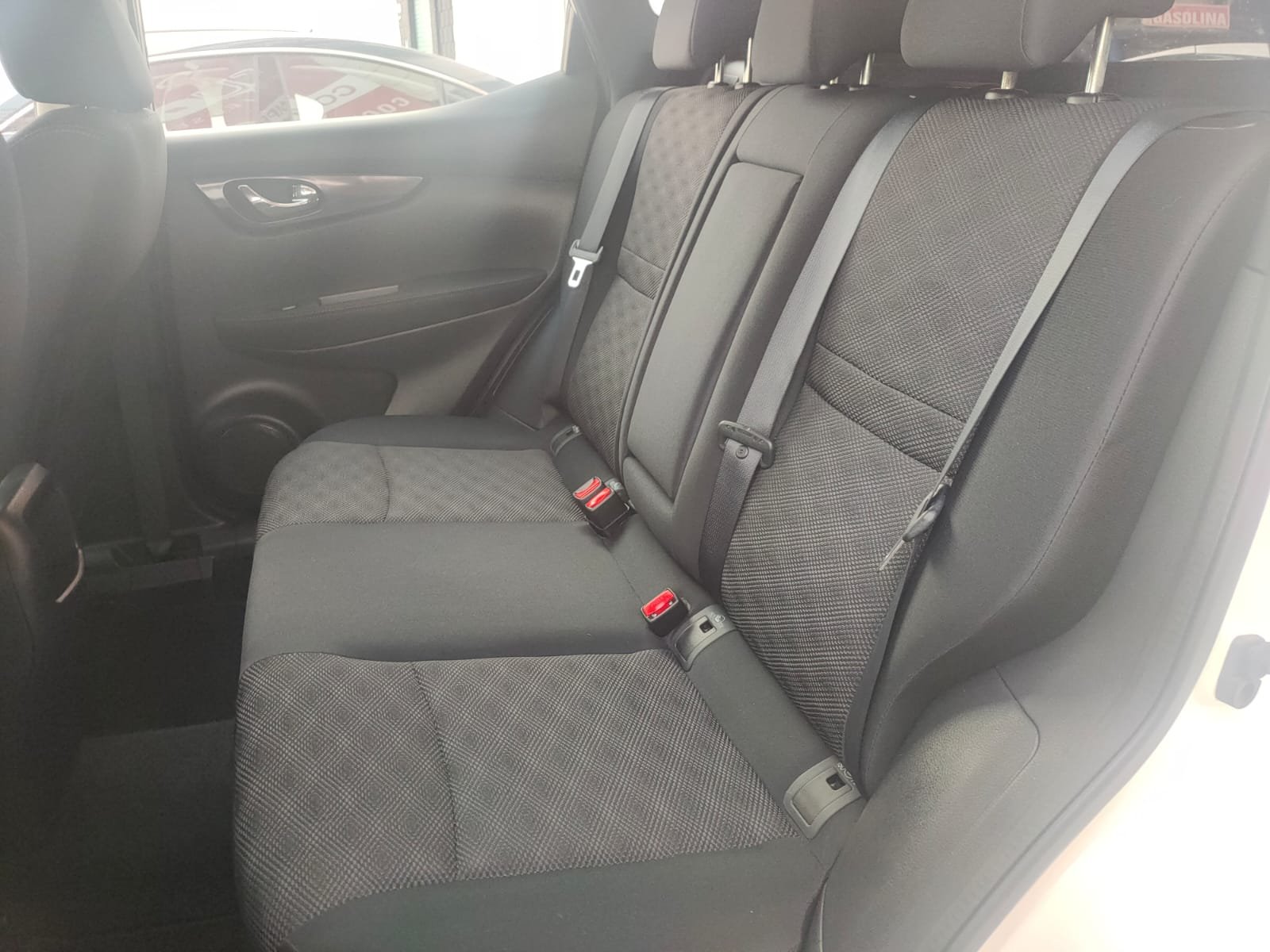 NISSAN qashqai dci 4x2