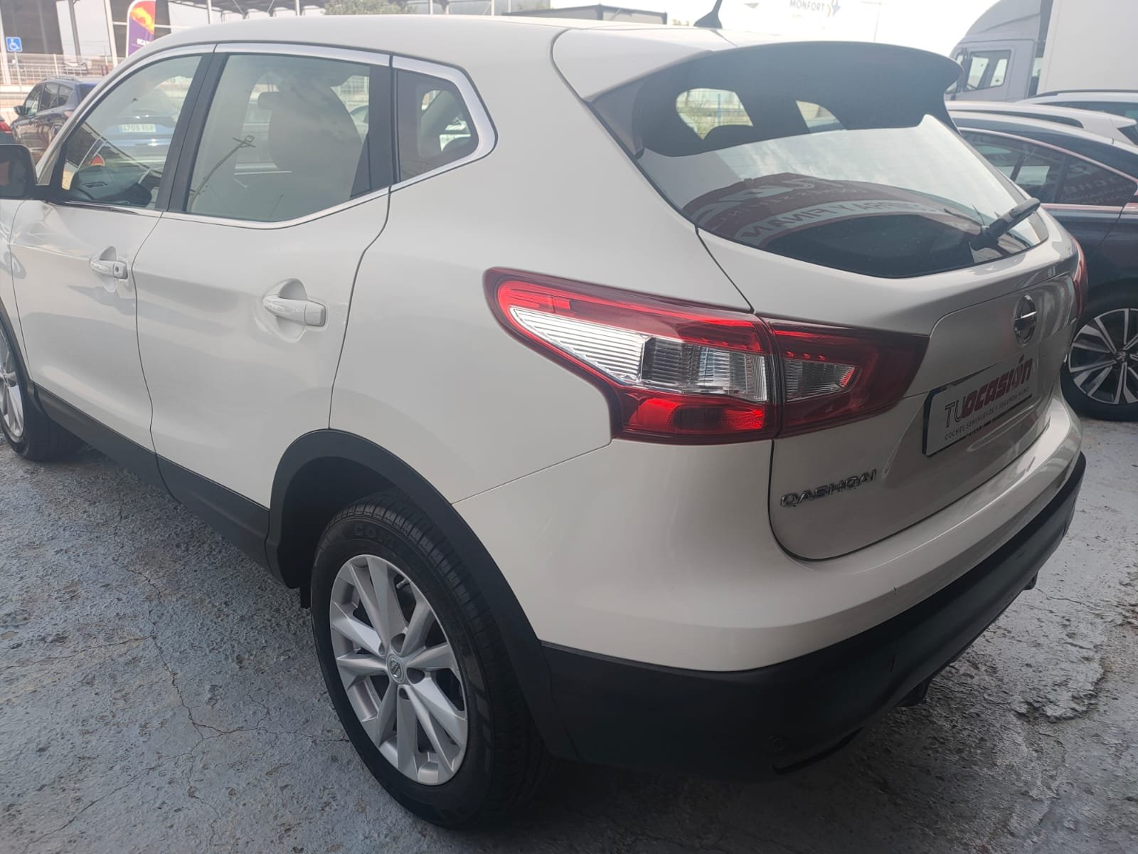NISSAN qashqai dci 4x2
