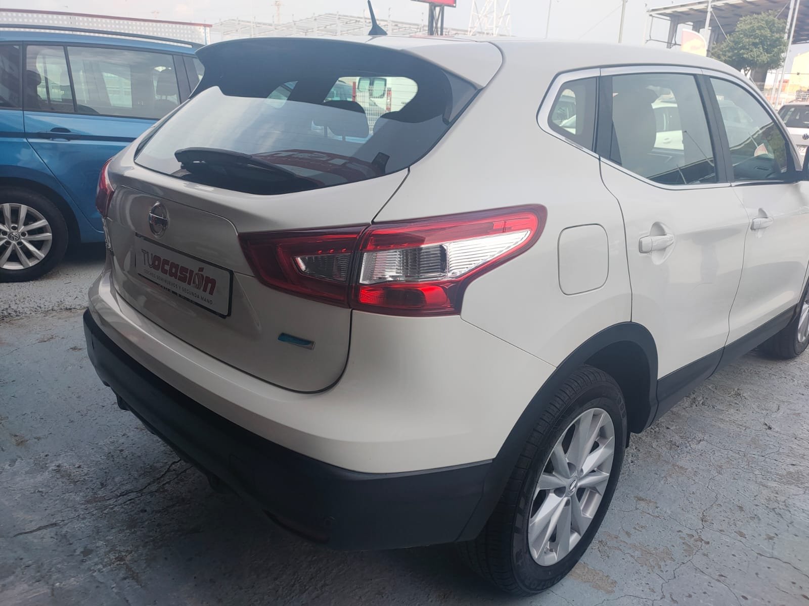 NISSAN qashqai dci 4x2