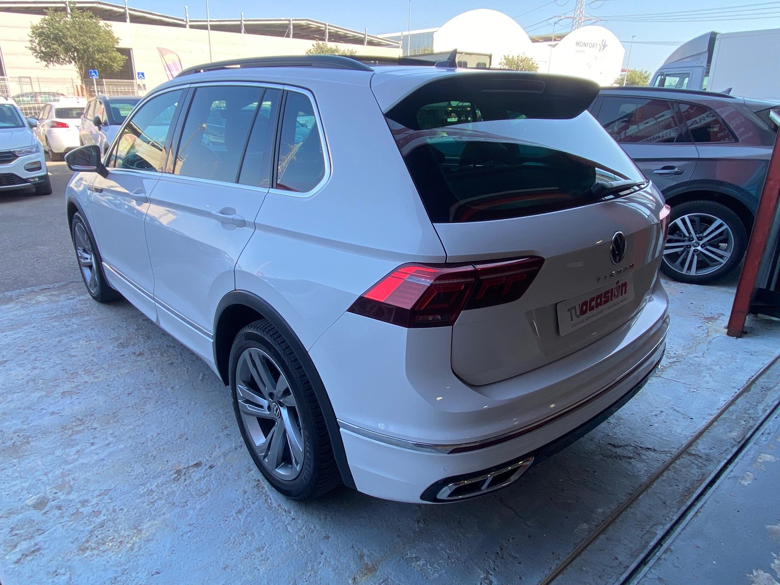 VOLKSWAGEN Tiguan TDI 