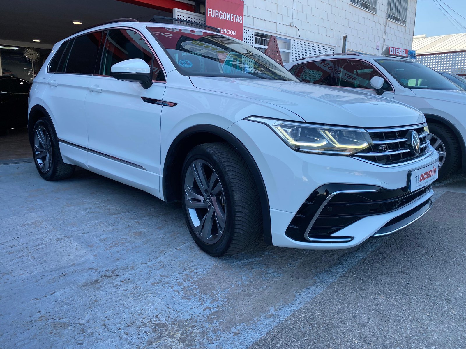 VOLKSWAGEN Tiguan TDI 