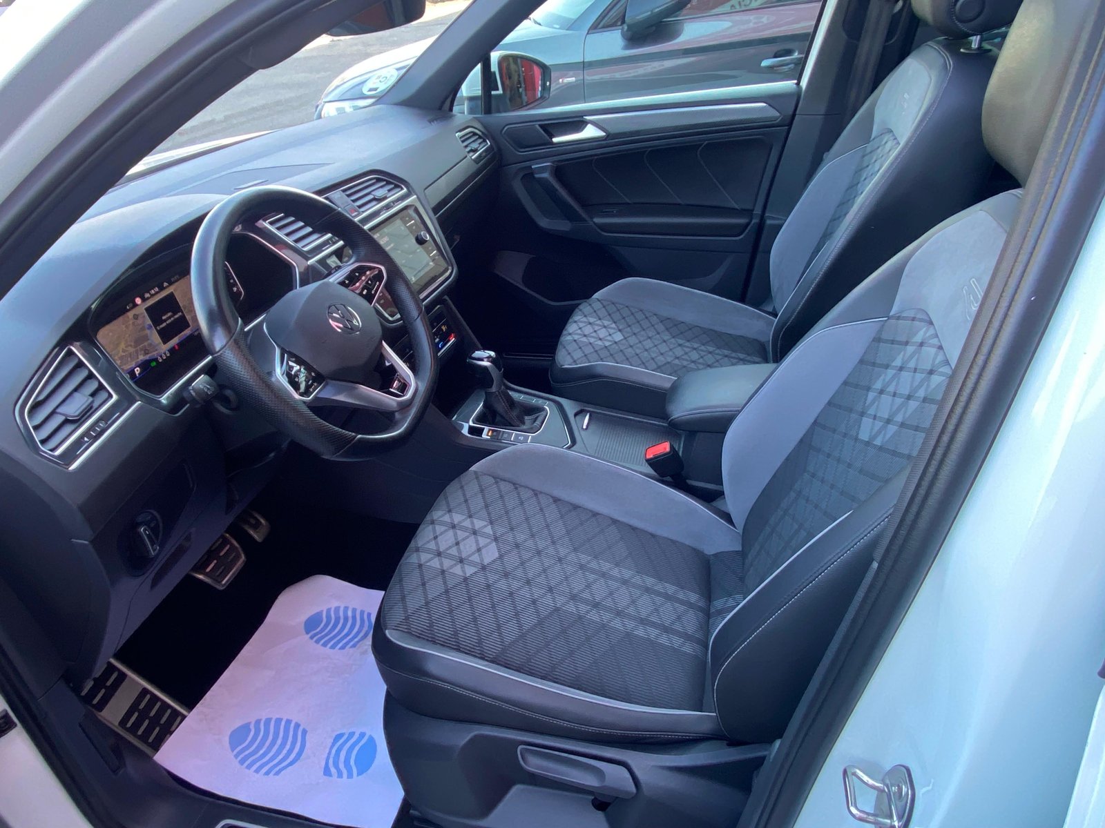 VOLKSWAGEN Tiguan TDI 